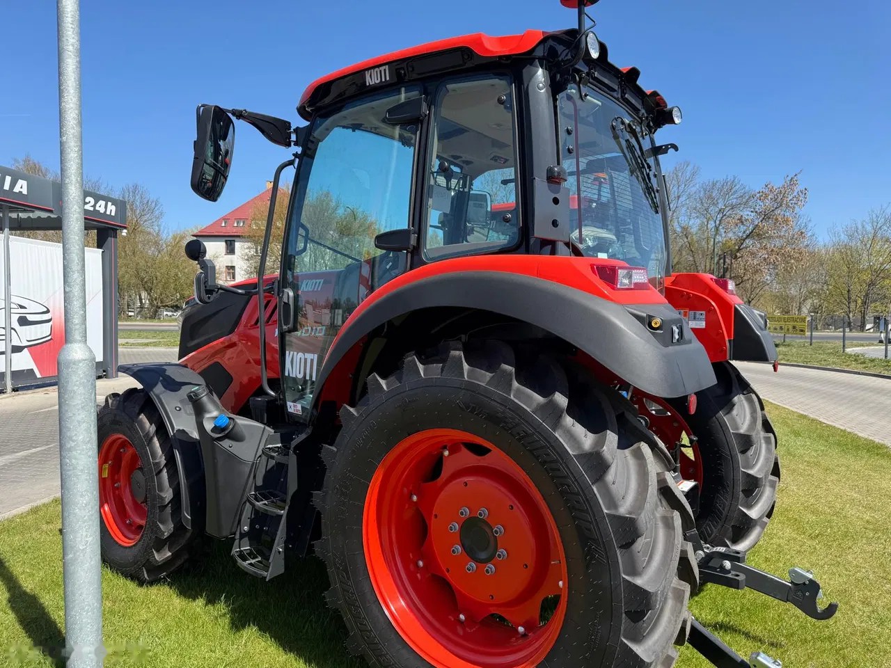 2026 Kioti HX9010, Import Auf Lager in der EU — Foto 9 z 22