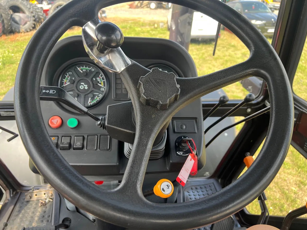 2021 Mtz Belarus 952.2, 5.250 mth, Import Auf Lager in der EU — Foto 9 z 24