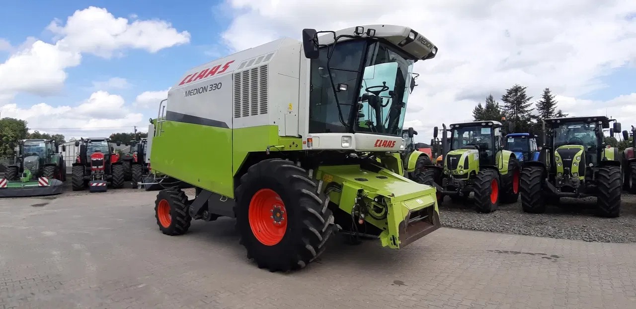 2007 Claas Medion 330, 2.819 mth, Import Auf Lager in der EU — Foto 1