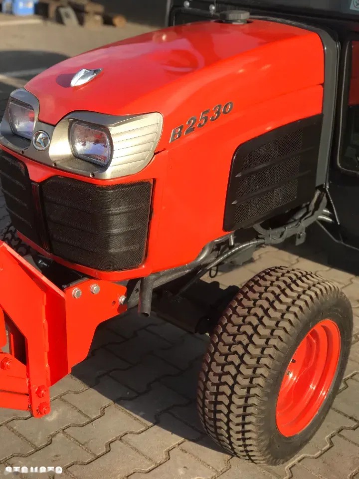 2011 Kubota B 2530, 414 mth, Import Auf Lager in der EU — Foto 7 z 17