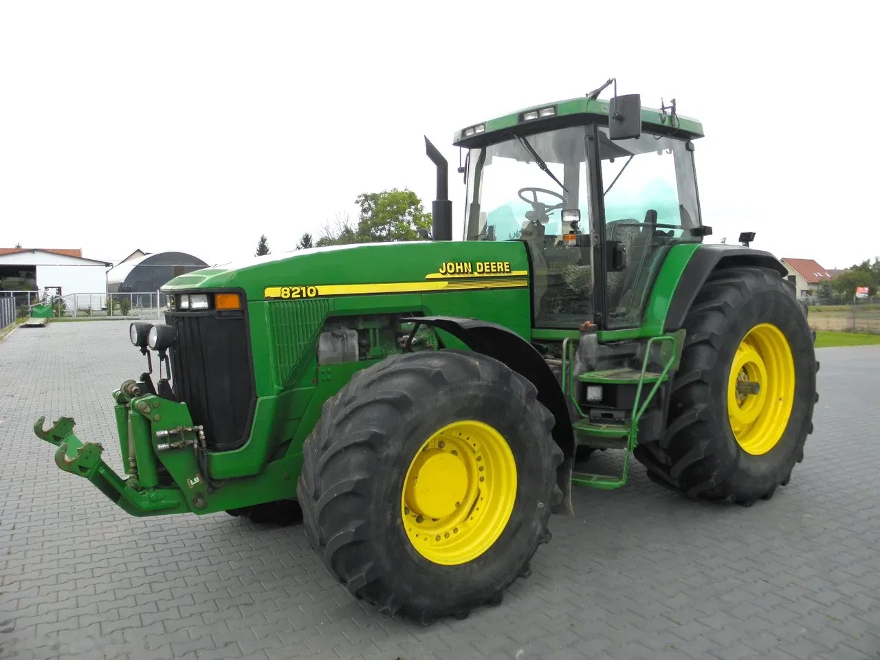 2001 John Deere 8210, 14.800 mth, Import Auf Lager in der EU — Foto 3 z 7