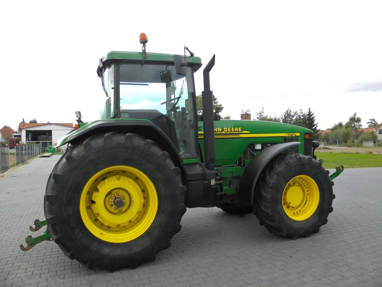 2001 John Deere 8210, 14.800 mth, Import Auf Lager in der EU — Foto 6 z 7