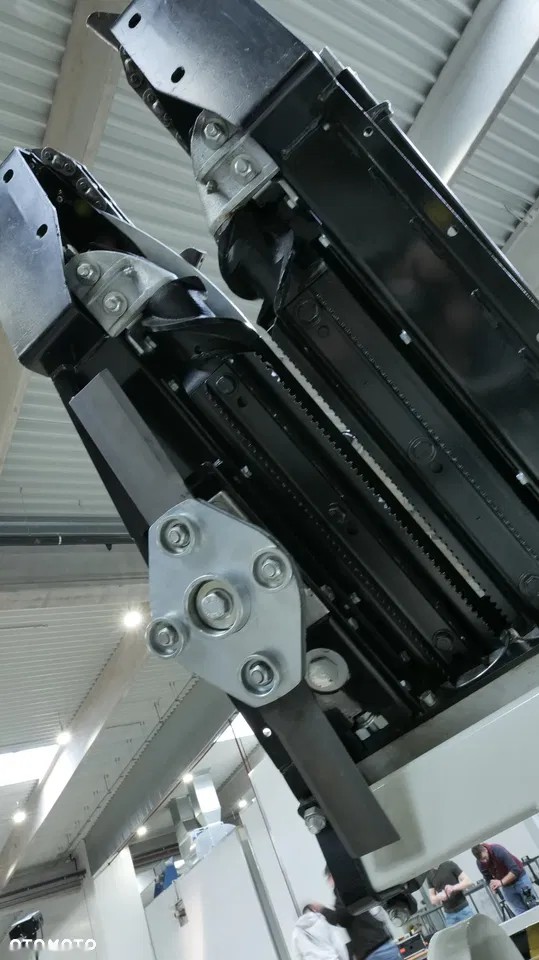 2023 Oros CORNADO, Import Auf Lager in der EU — Foto 10 z 12