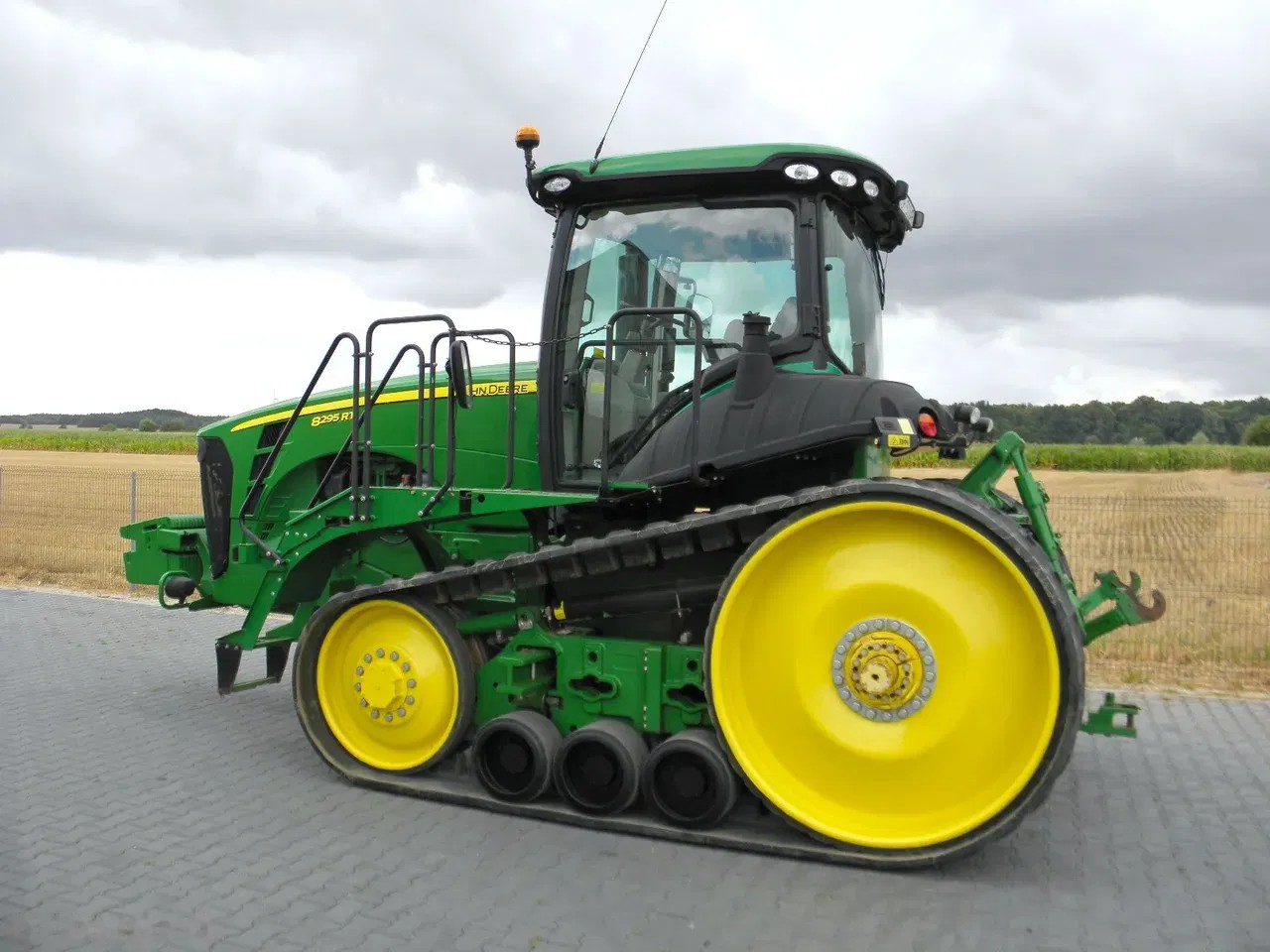 2011 John Deere 8295, 7.600 mth, Import Auf Lager in der EU — Foto 10 z 10