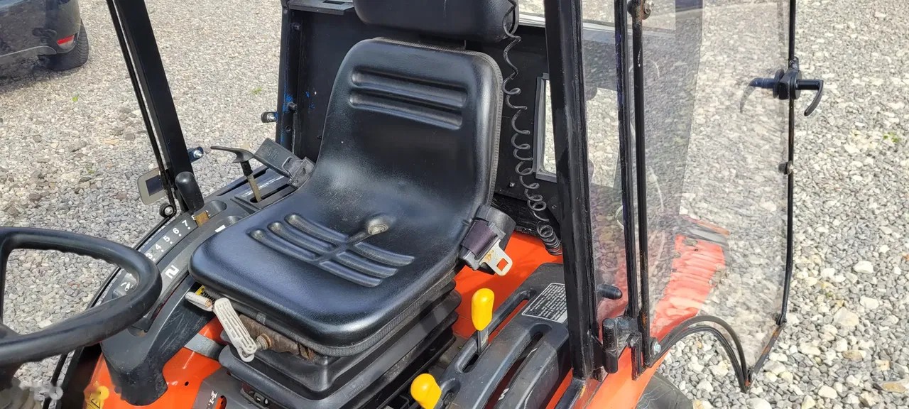 2013 Kubota B1830, 1.823 mth, Import Auf Lager in der EU — Foto 9 z 14