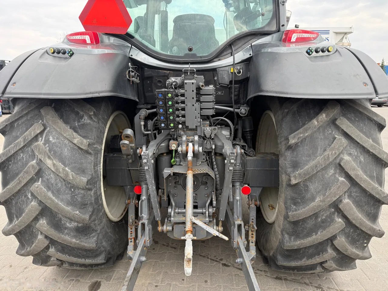 2017 Valtra N174, 7.000 mth, Import Auf Lager in der EU — Foto 9 z 21