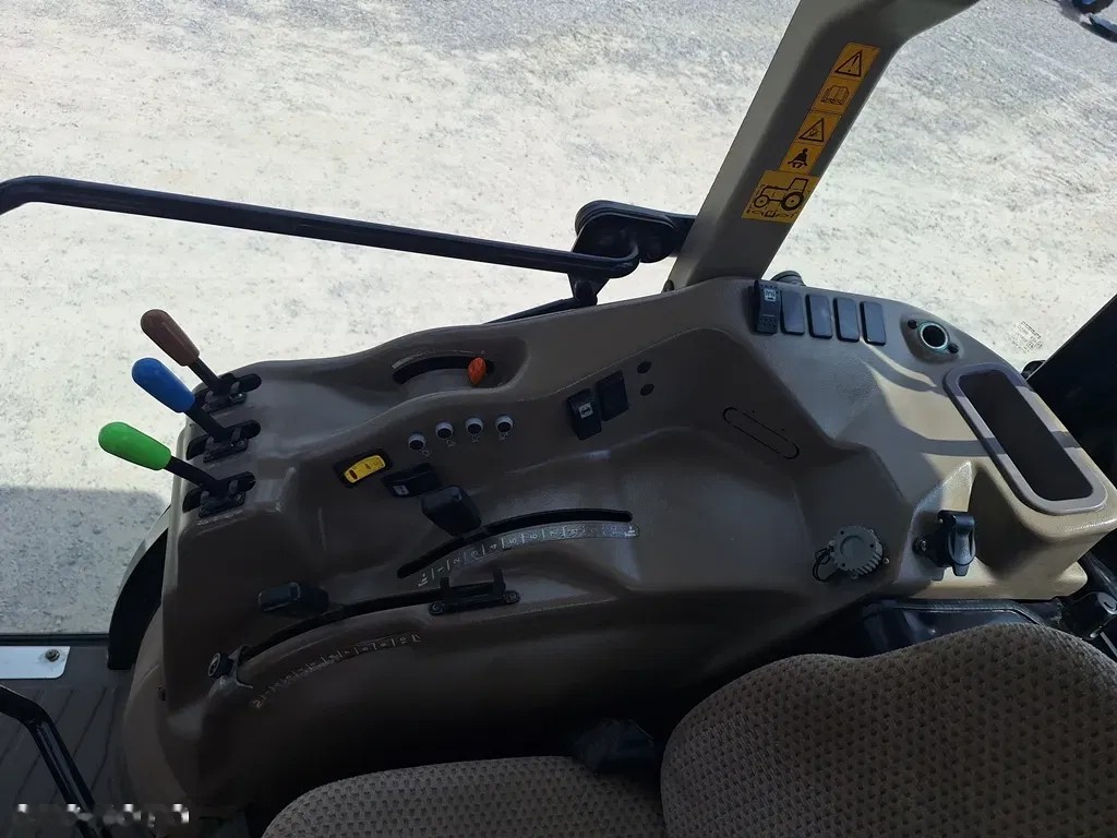 2020 John Deere JD, 3.828 mth, Import Auf Lager in der EU — Foto 14 z 21