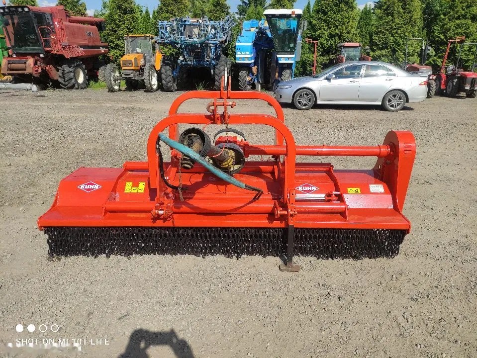2001 Kuhn, Import Auf Lager in der EU — Foto 1 | AMECAR 2001 Kuhn, Import Auf Lager in der EU — Foto 1