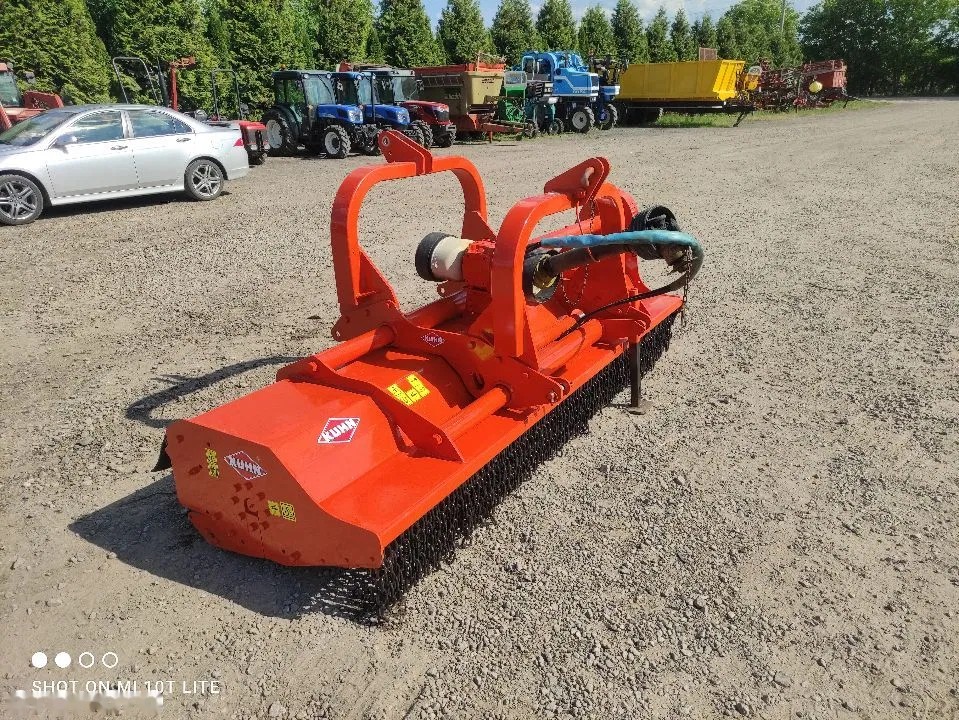2001 Kuhn, Import Auf Lager in der EU — Foto 2 z 8