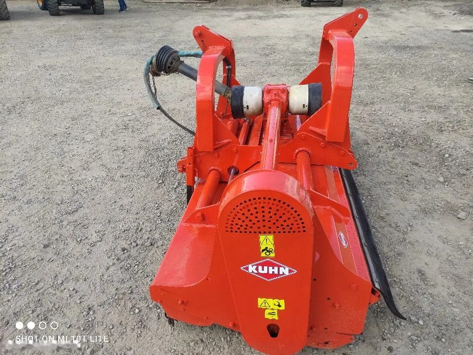 2001 Kuhn, Import Auf Lager in der EU — Foto 7 z 8