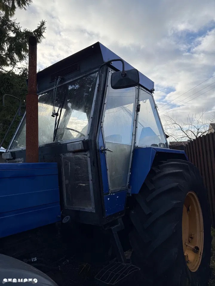 1986 Universal 642DT, Import Auf Lager in der EU — Foto 2 z 4