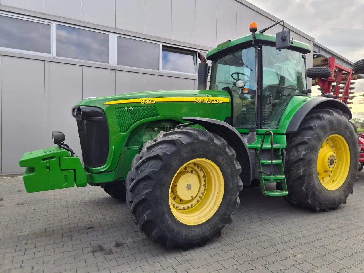 2005 John Deere 8320, 12.796 mth, Import Auf Lager in der EU — Foto 1