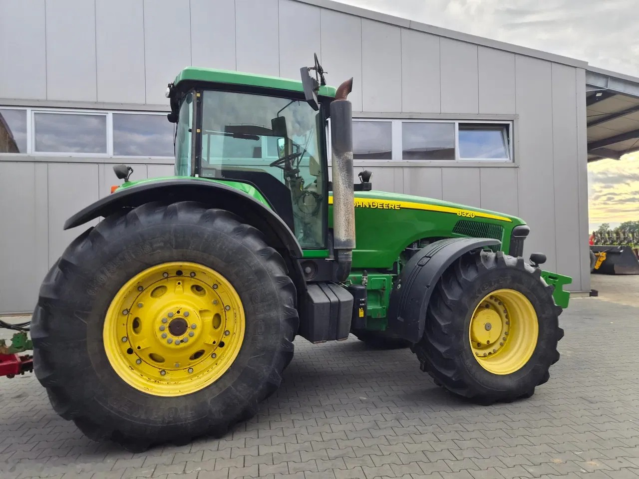 2005 John Deere 8320, 12.796 mth, Import Auf Lager in der EU — Foto 6 z 13