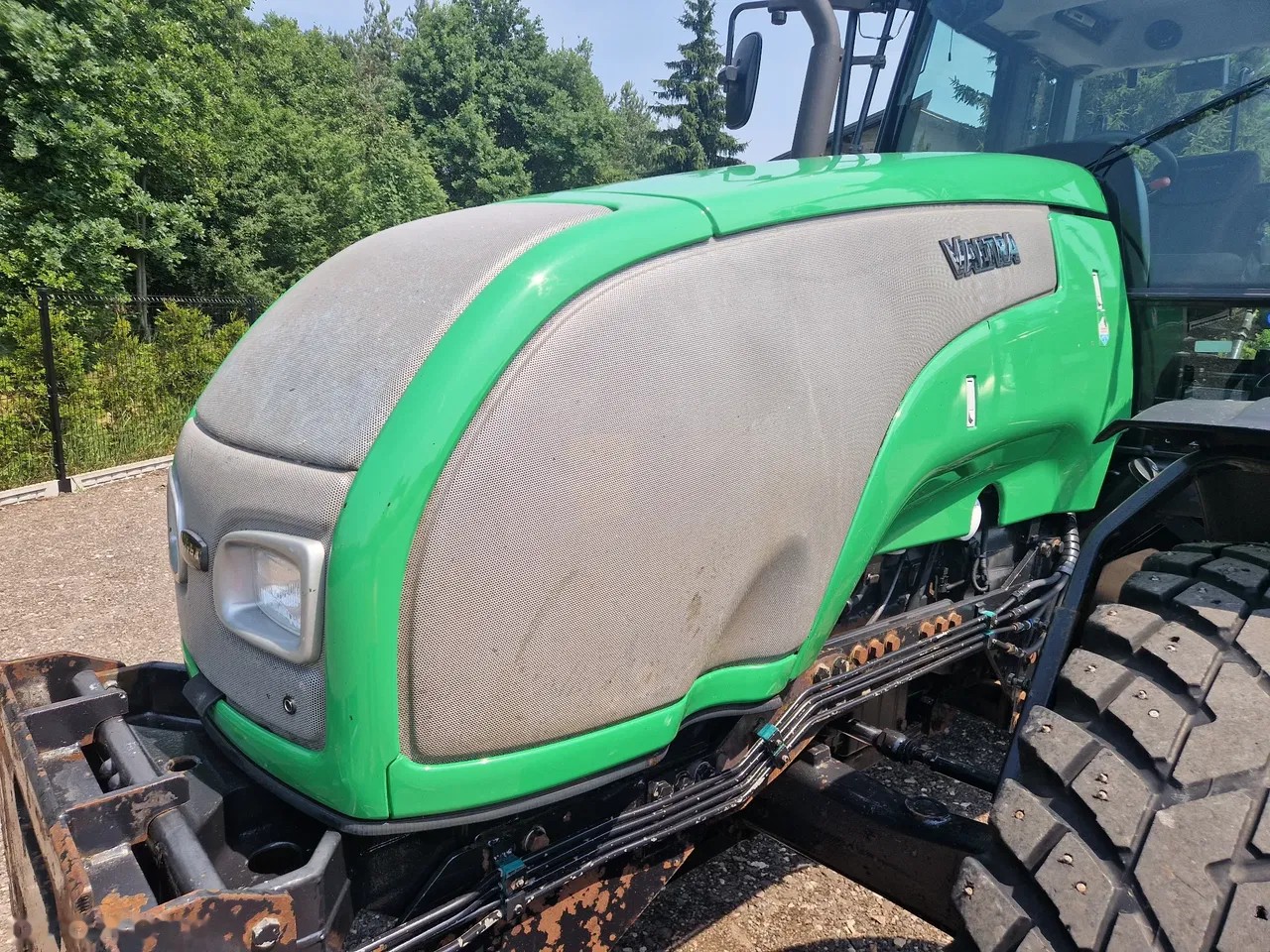 2004 Valtra T140 HiTech, 5.248 mth, Import Auf Lager in der EU — Foto 15 z 24