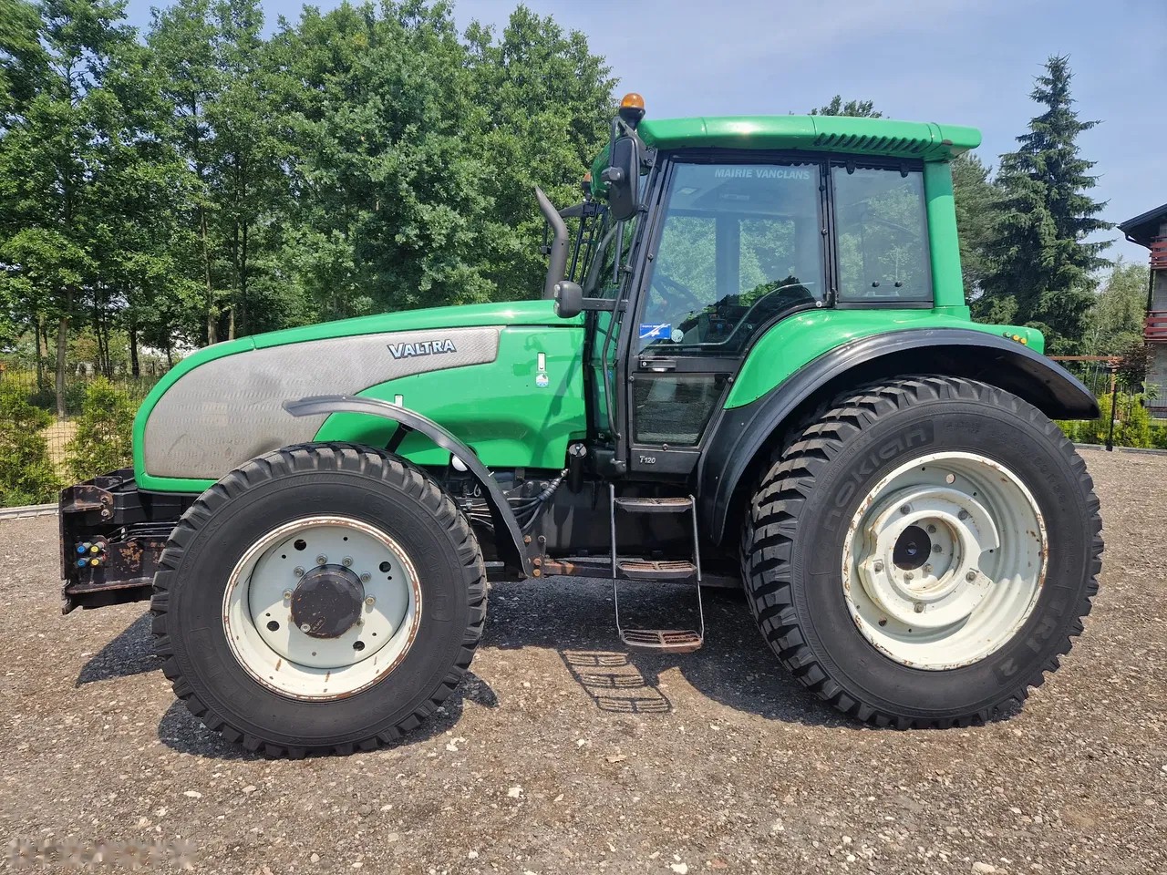 2004 Valtra T140 HiTech, 5.248 mth, Import Auf Lager in der EU — Foto 4 z 24