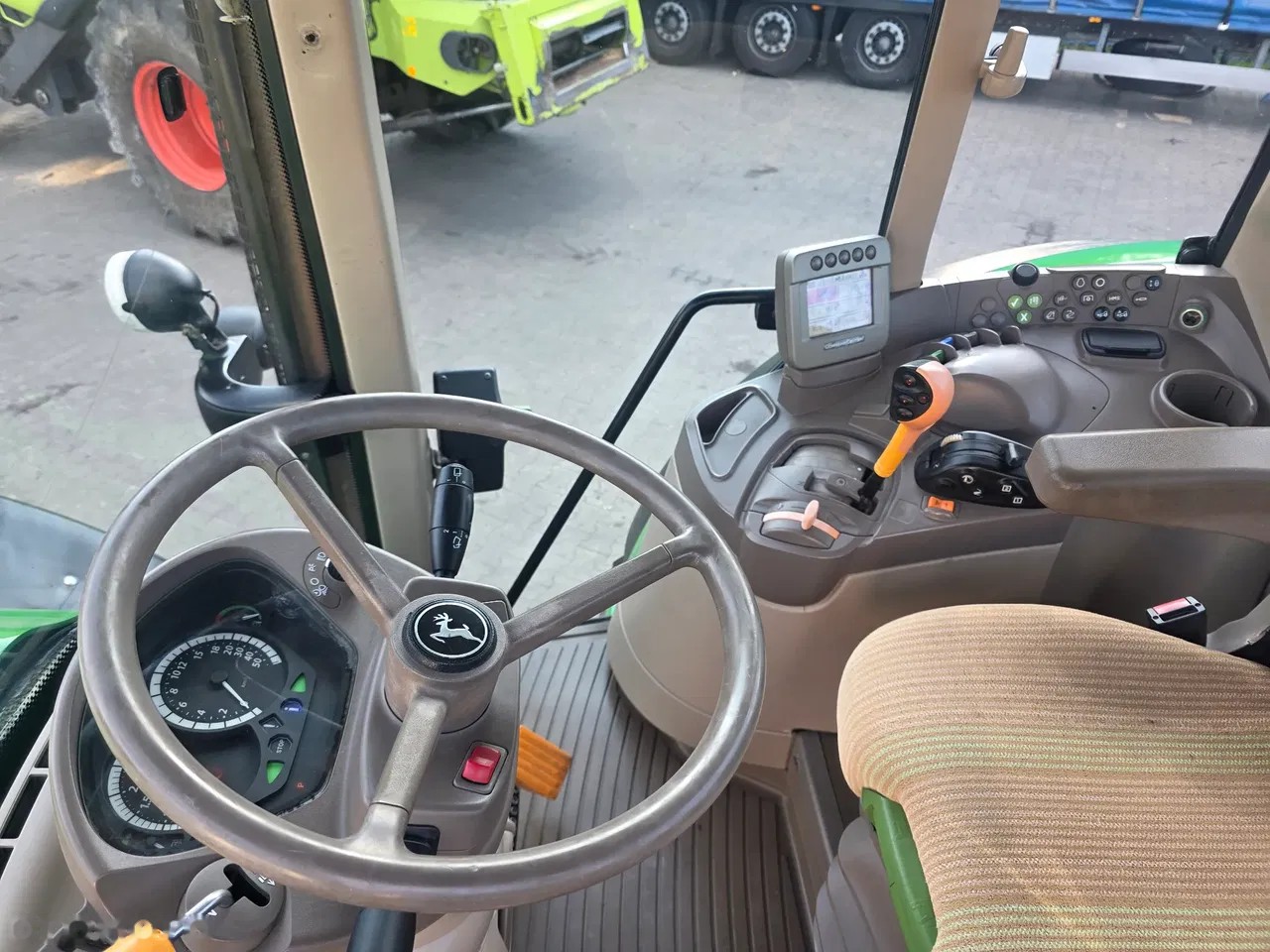 2011 John Deere 7530, 7.400 mth, Import Auf Lager in der EU — Foto 8 z 8