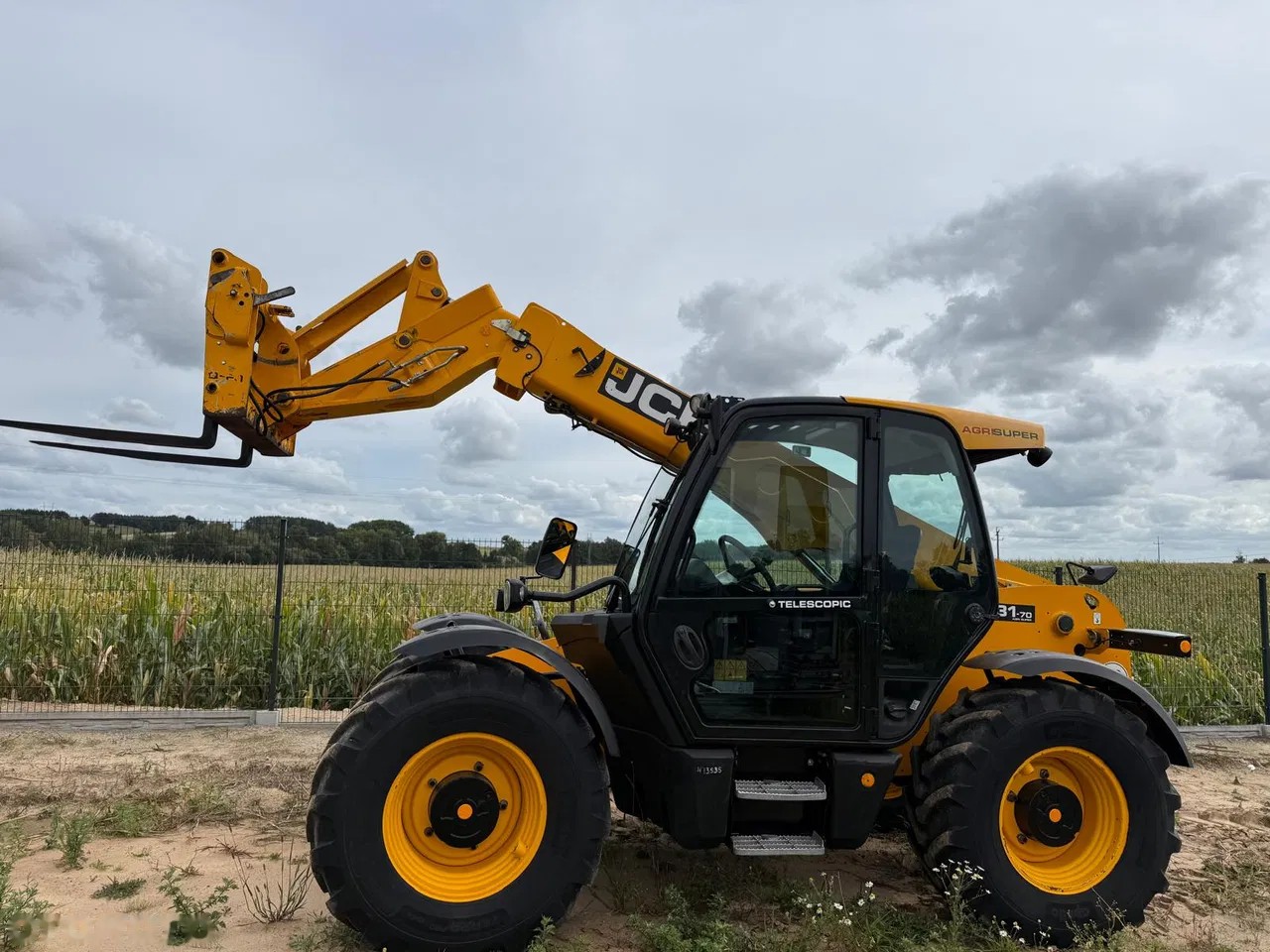 2011 JCB TELESKOPICKÝ, 6.800 mth, Import Auf Lager in der EU — Foto 5 z 13