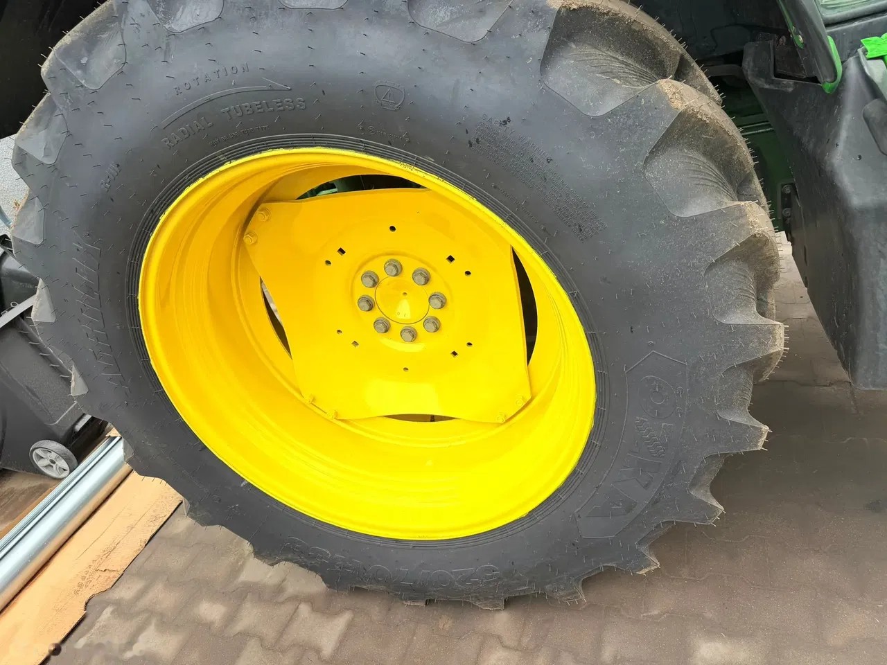 2017 John Deere 6130M, 5.134 mth, Import Auf Lager in der EU — Foto 14 z 15