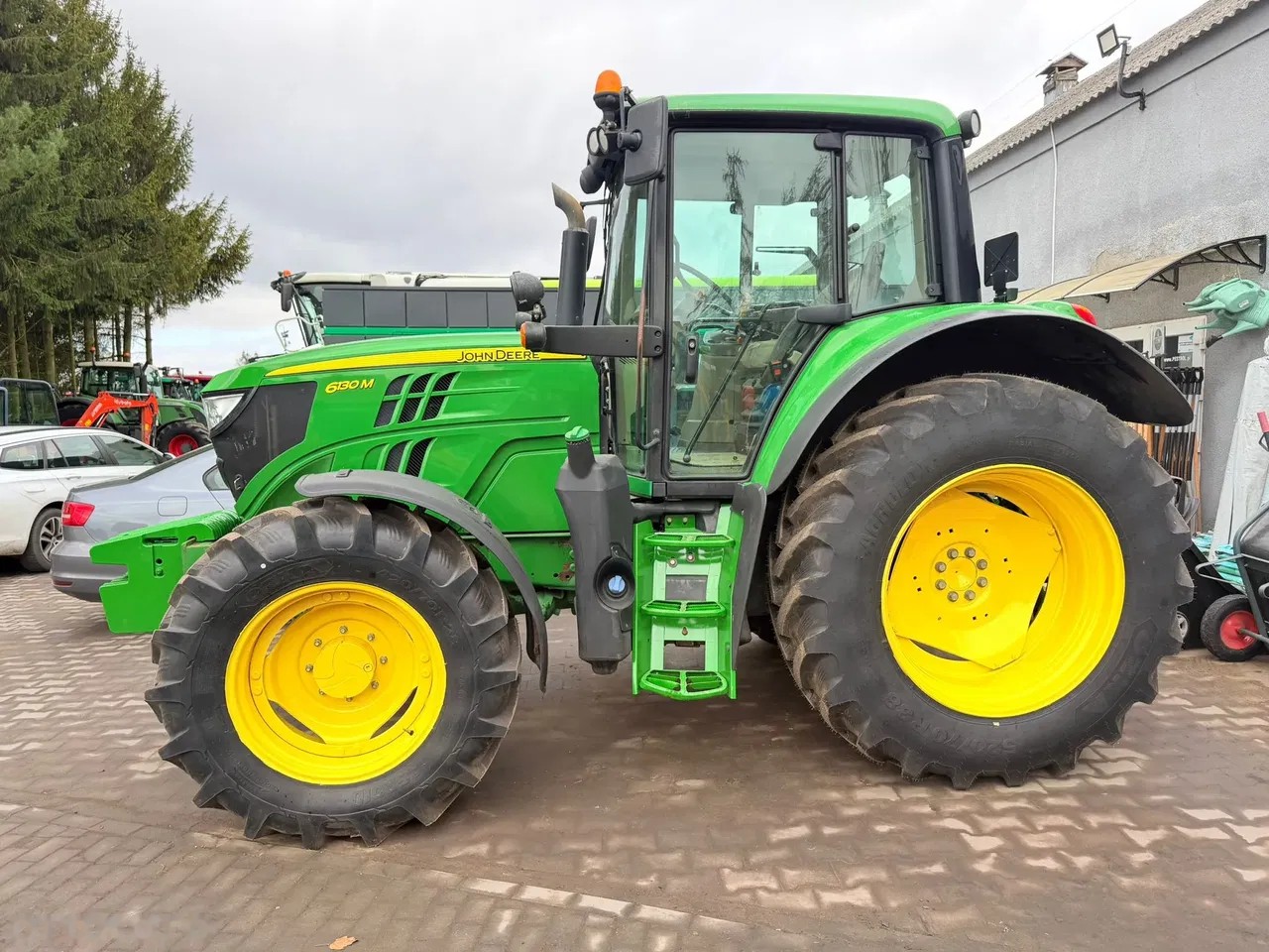 2017 John Deere 6130M, 5.134 mth, Import Auf Lager in der EU — Foto 2 z 15