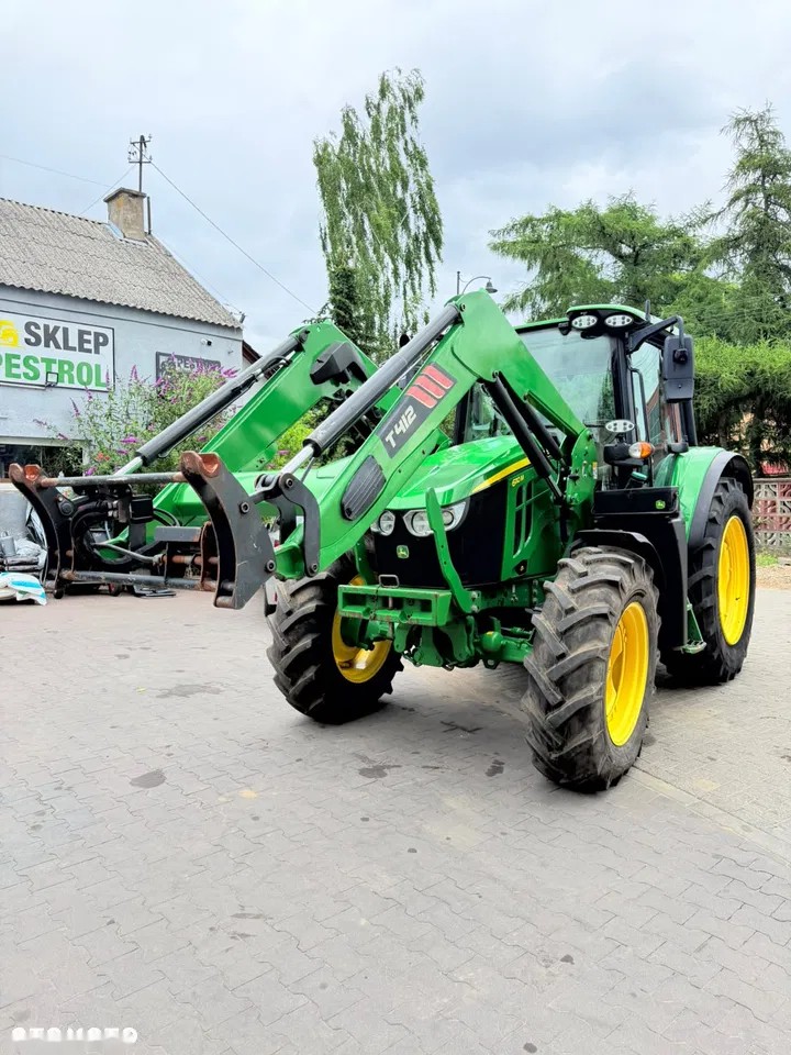 2022 John Deere 6110M, Import Auf Lager in der EU — Foto 4 z 24
