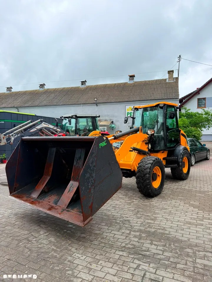 2009 JCB 409, 6.050 mth, Import Auf Lager in der EU — Foto 4 z 24