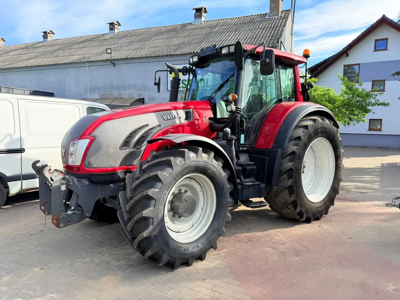 2013 Valtra T213 Versu, 7.913 mth, Import Auf Lager in der EU — Foto 3 z 24