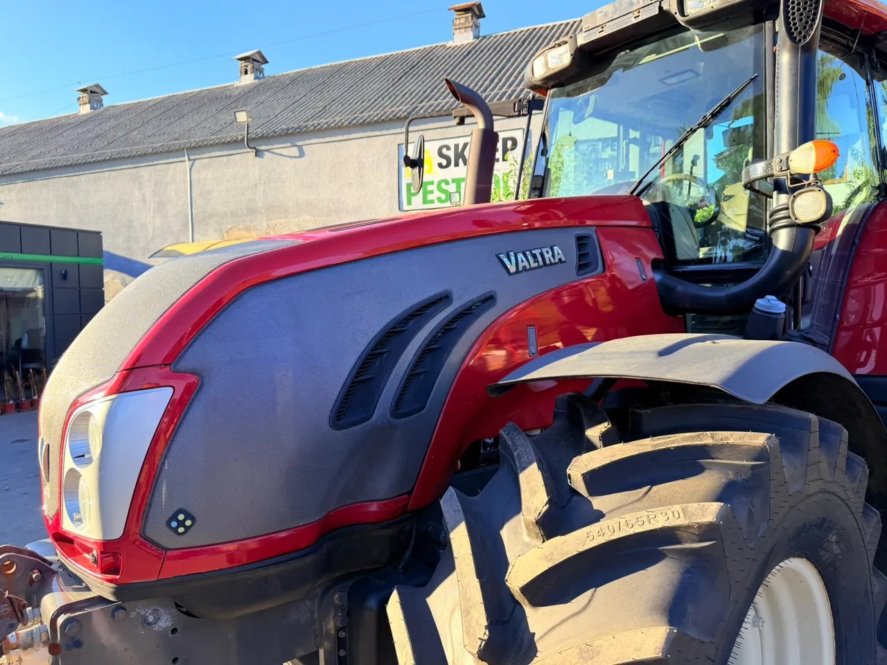 2013 Valtra T213 Versu, 7.913 mth, Import Auf Lager in der EU — Foto 5 z 24