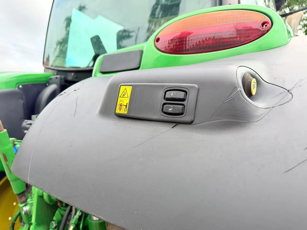 2013 John Deere 6140R, 8.926 mth, Import Auf Lager in der EU — Foto 8 z 23