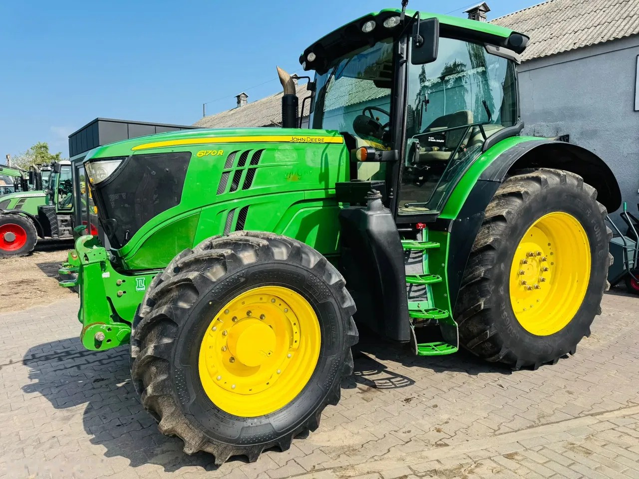 2013 John Deere 6170R, 8.353 mth, Import Auf Lager in der EU — Foto 1 z 11 2013 John Deere 6170R, 8.353 mth, Import Auf Lager in der EU — Foto 1 z 11