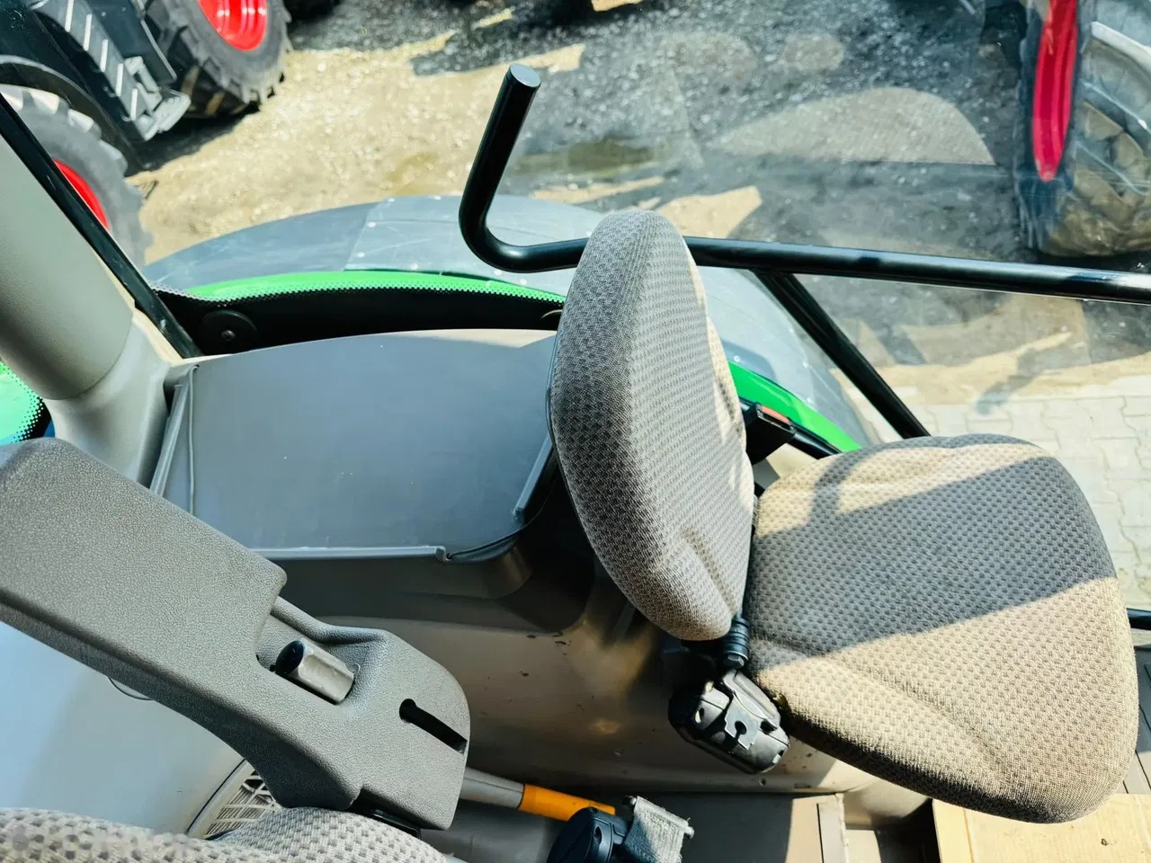 2013 John Deere 6170R, 8.353 mth, Import Auf Lager in der EU — Foto 7 z 11