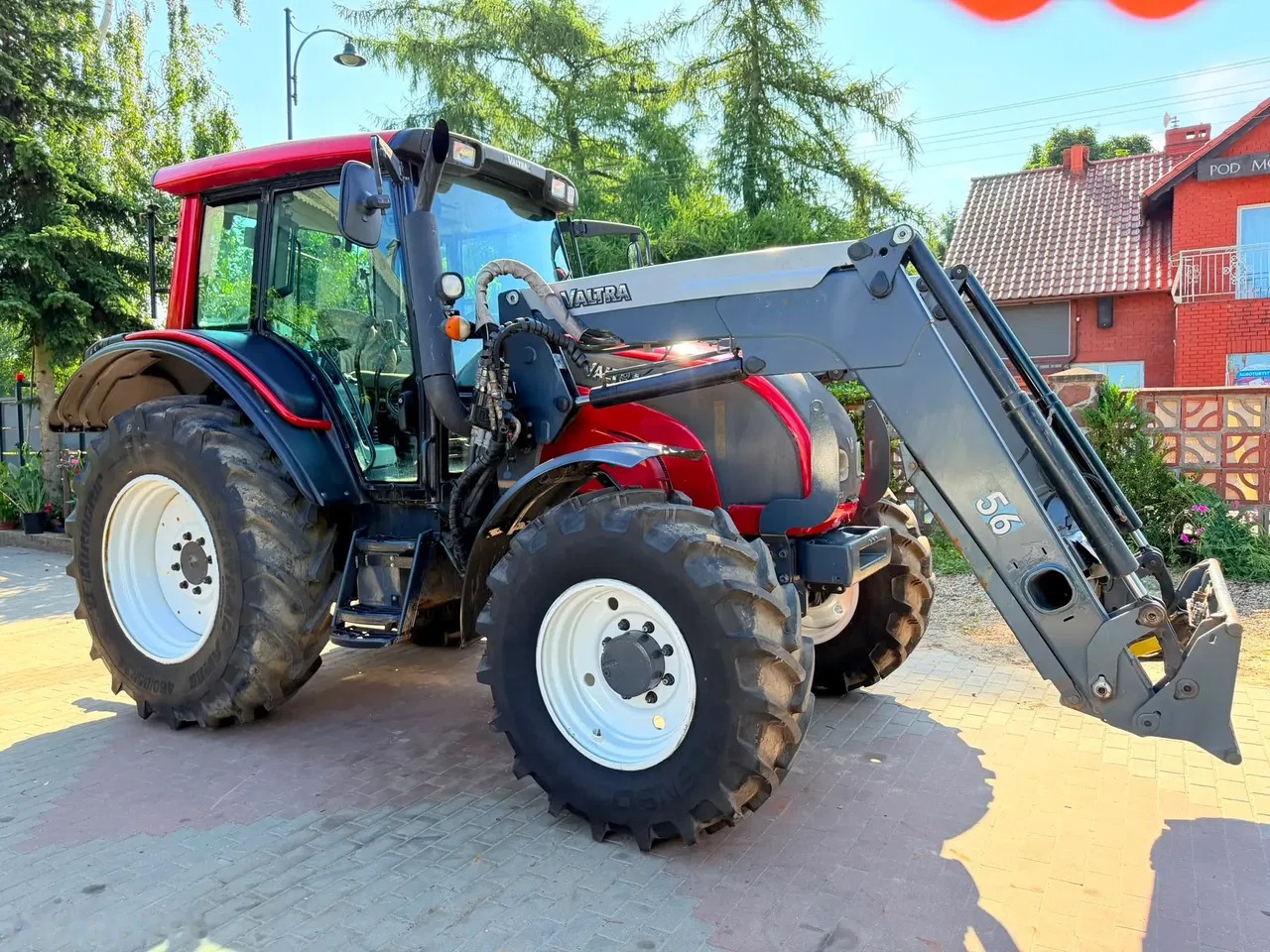 2013 Valtra N101, 9.600 mth, Import Auf Lager in der EU — Foto 1