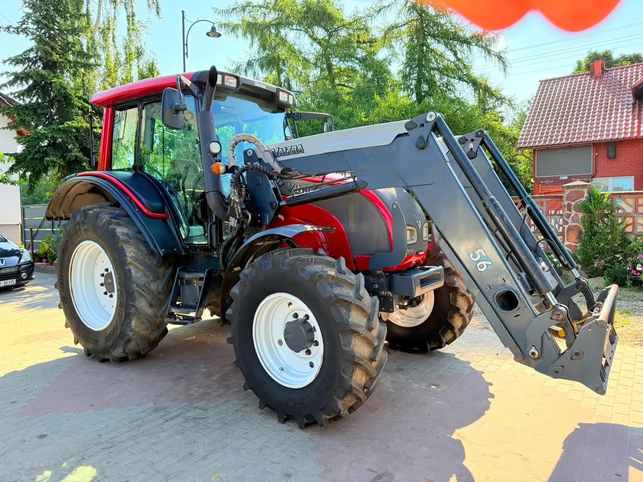 2013 Valtra N101, 9.600 mth, Import Auf Lager in der EU — Foto 6 z 19
