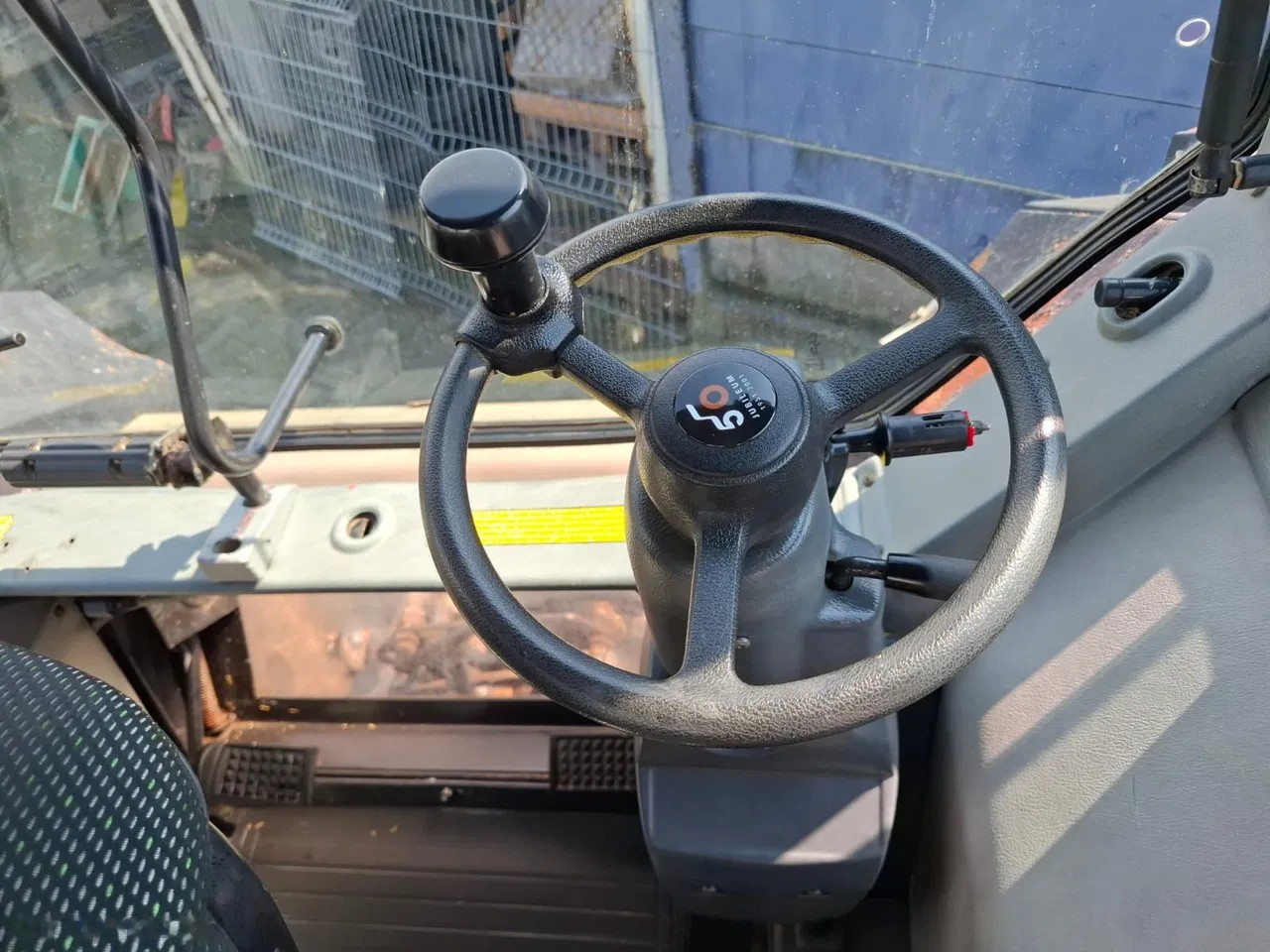 2001 Valtra 8550, 15.202 mth, Import Auf Lager in der EU — Foto 10 z 22