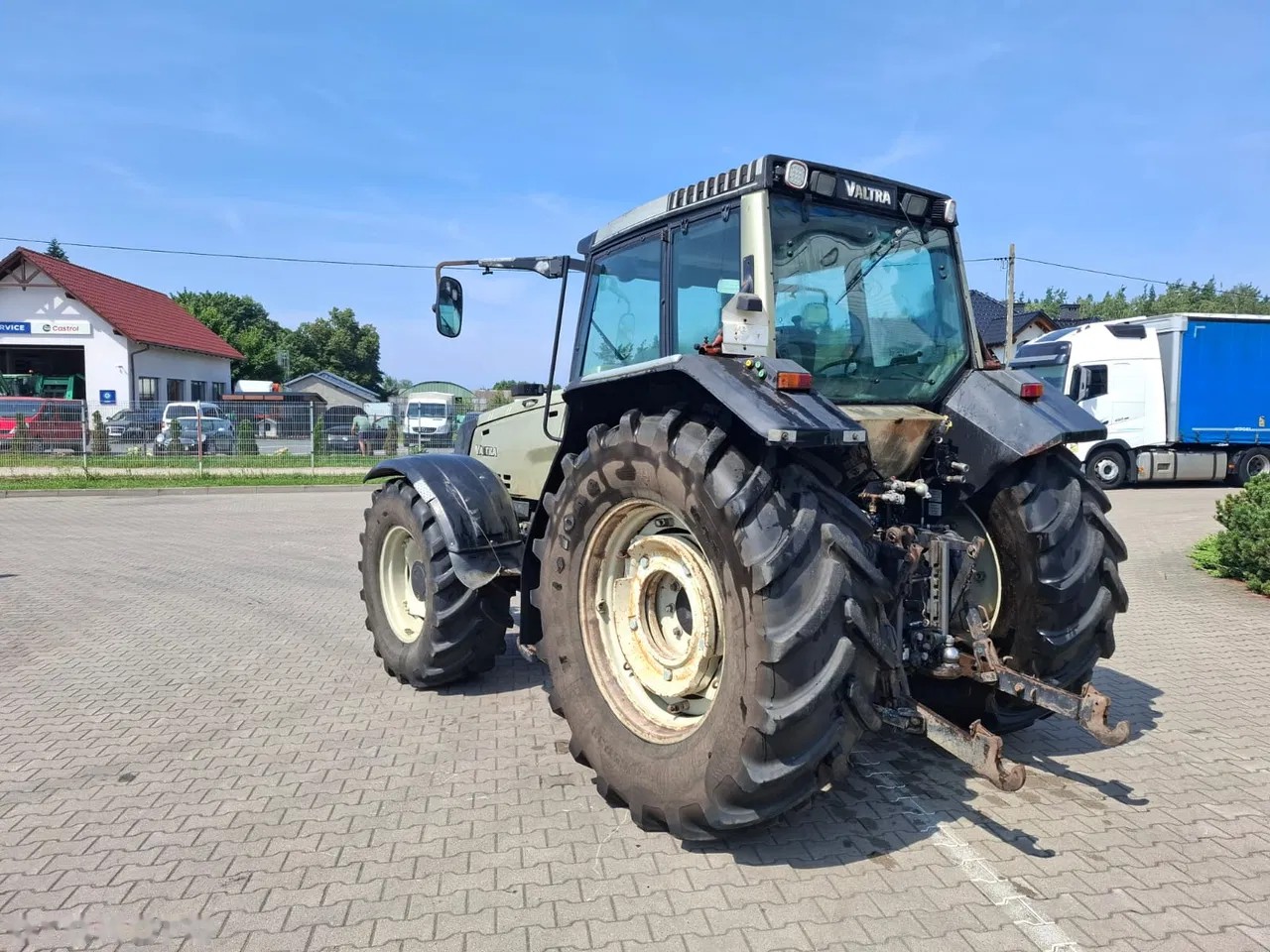 2001 Valtra 8550, 15.202 mth, Import Auf Lager in der EU — Foto 4 z 22