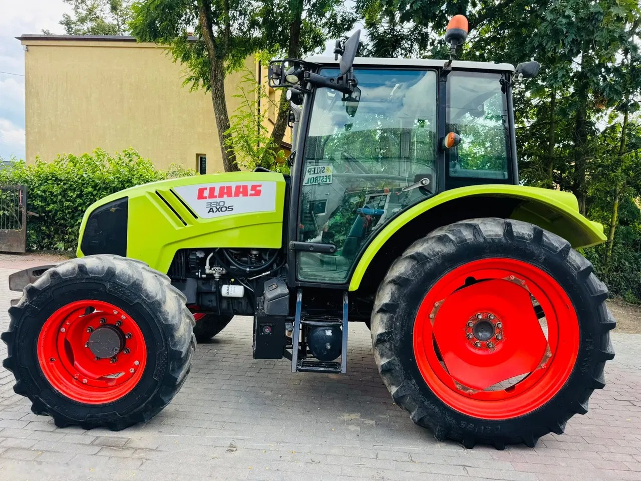2014 Claas Axos 330, Import Auf Lager in der EU — Foto 2 z 15