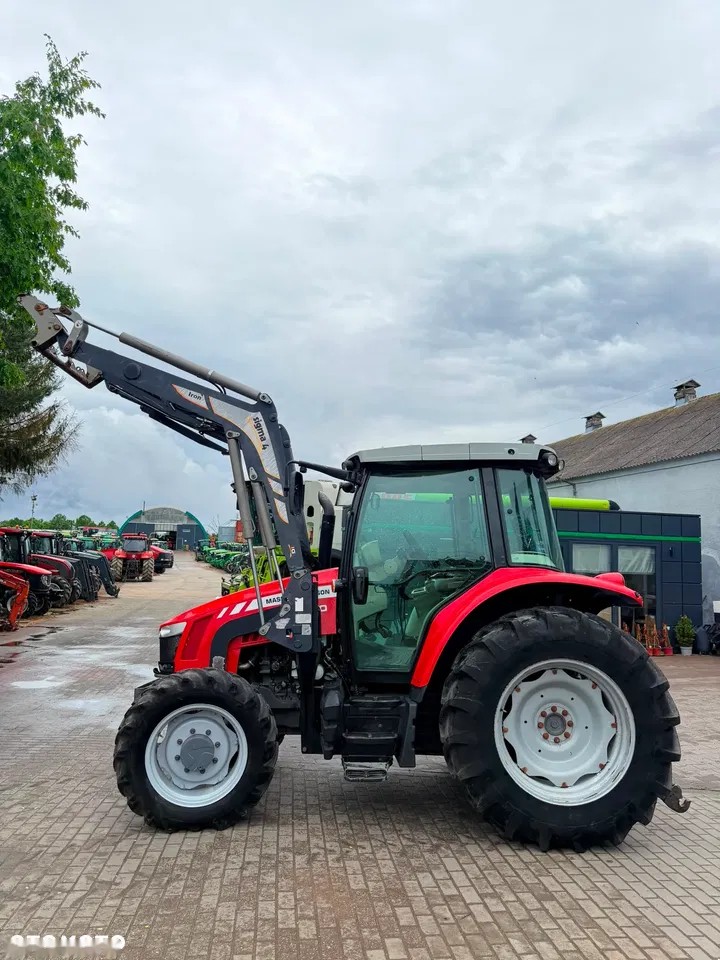 2015 Massey Ferguson 5610 Dyna-4, 3.362 mth, Import Auf Lager in der EU — Foto 2 z 24