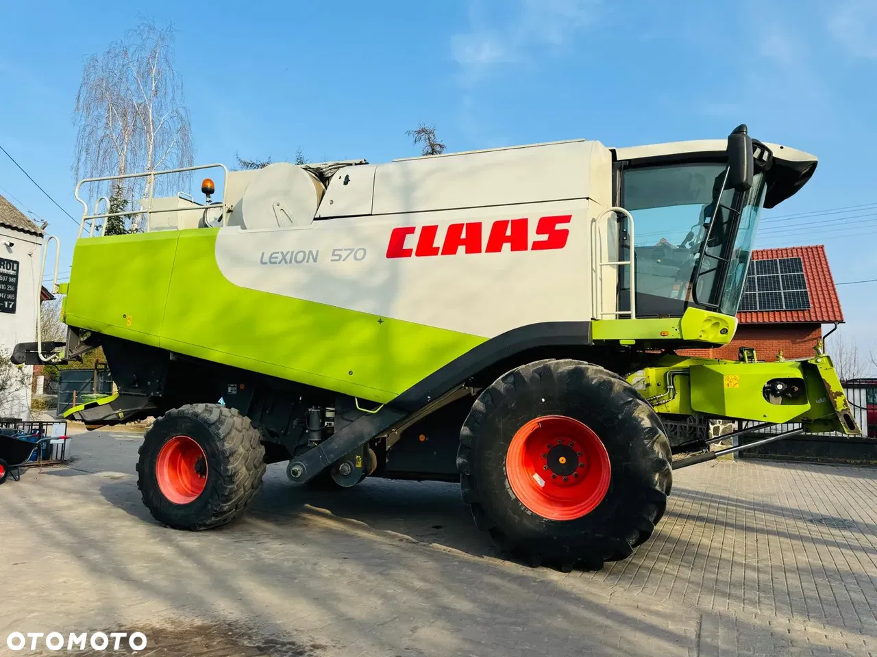 2009 Claas Lexion 570, Import Auf Lager in der EU — Foto 1 z 24 2009 Claas Lexion 570, Import Auf Lager in der EU — Foto 1 z 24