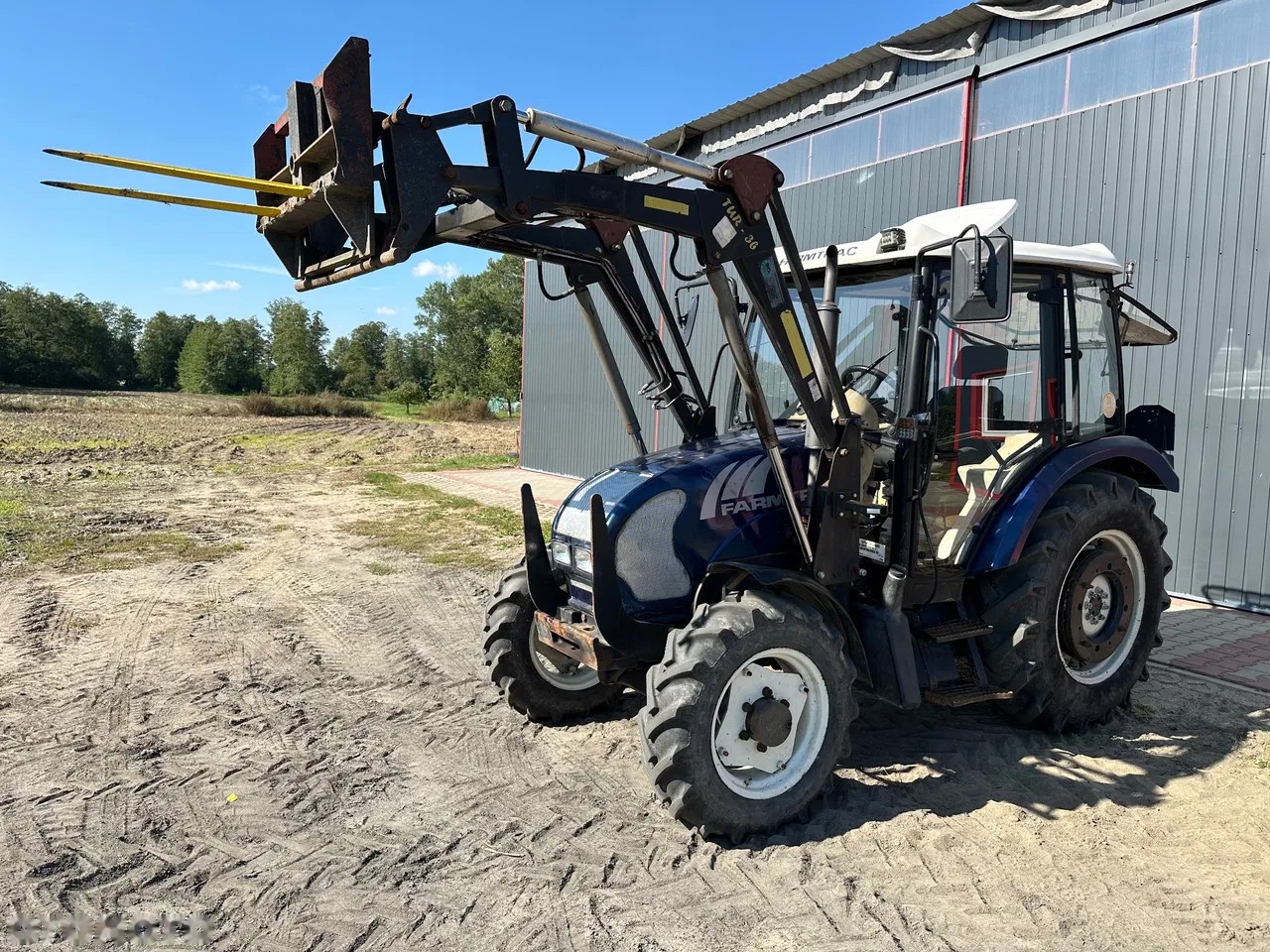 2012 Farmtrac 555, 4.900 mth, Import Auf Lager in der EU — Foto 6 z 15