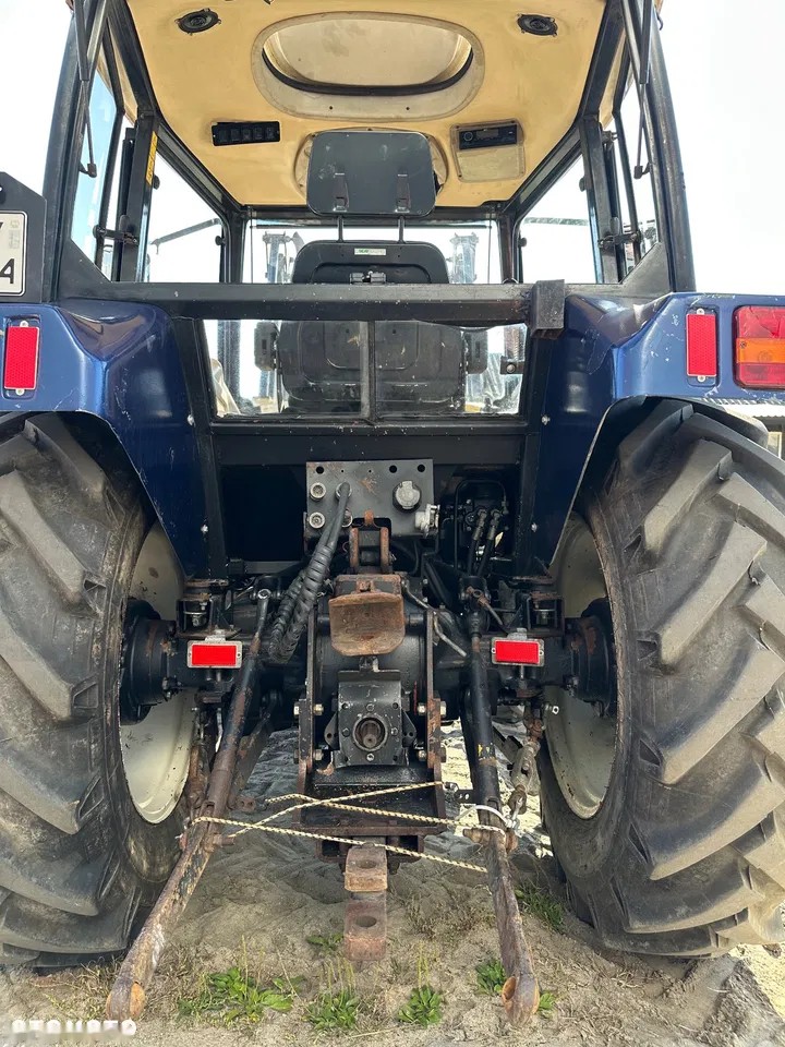 2012 Farmtrac 555, 4.900 mth, Import Auf Lager in der EU — Foto 9 z 15