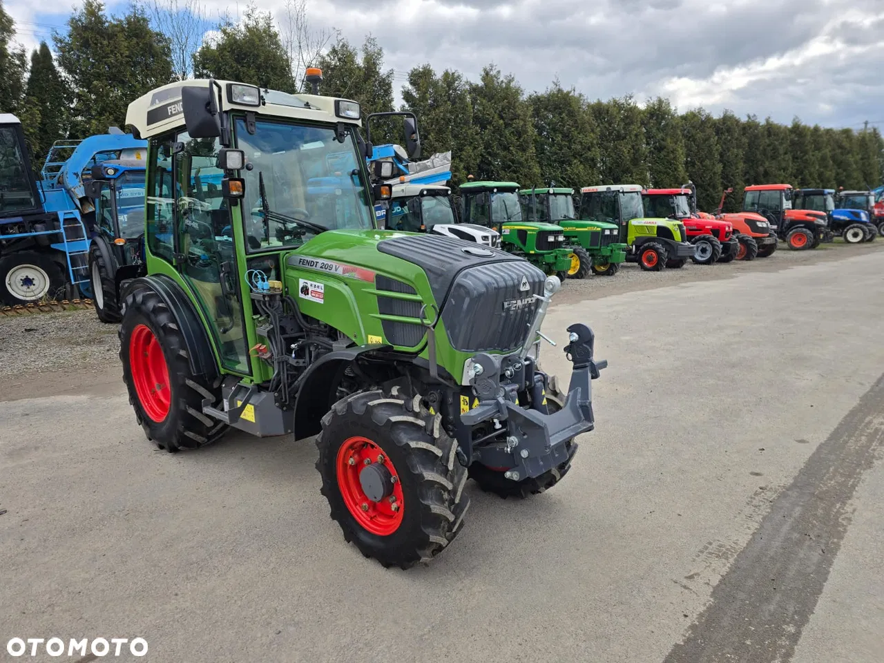 2017 Fendt 209 V VARIO S3 TMS PROFI, 5.200 mth, Import Auf Lager in der EU — Foto 1