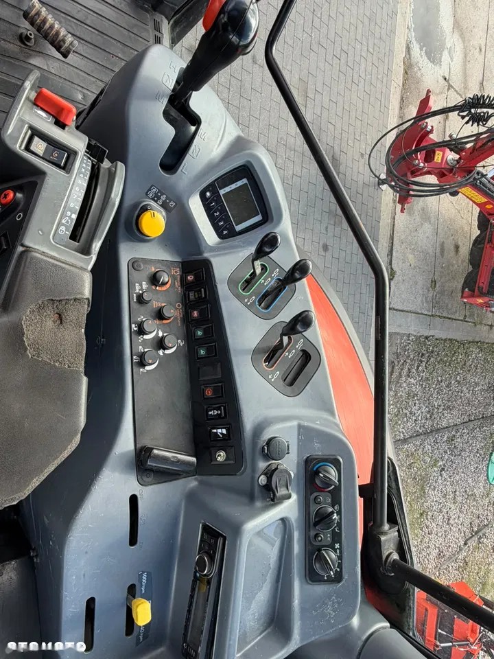 2016 Kubota M135GX, 4.560 mth, Import Auf Lager in der EU — Foto 6 z 9