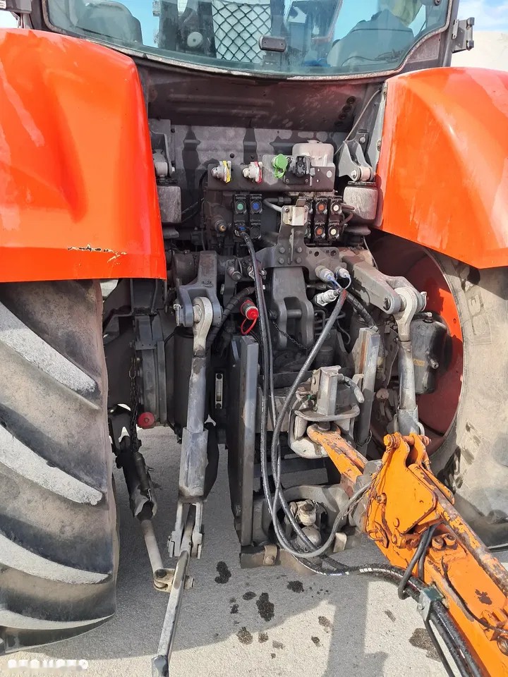 2023 Kubota M7173, 2.400 mth, Import Auf Lager in der EU — Foto 4 z 11