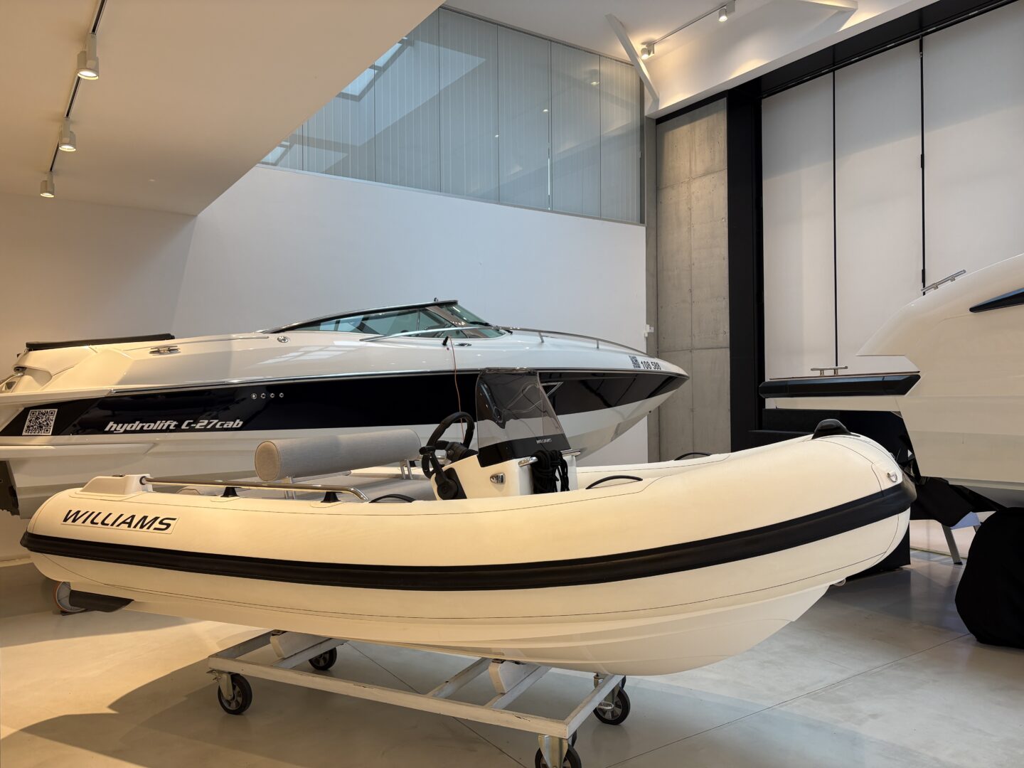 2016 Williams, Import Auf Lager in der EU — Foto 11 z 13