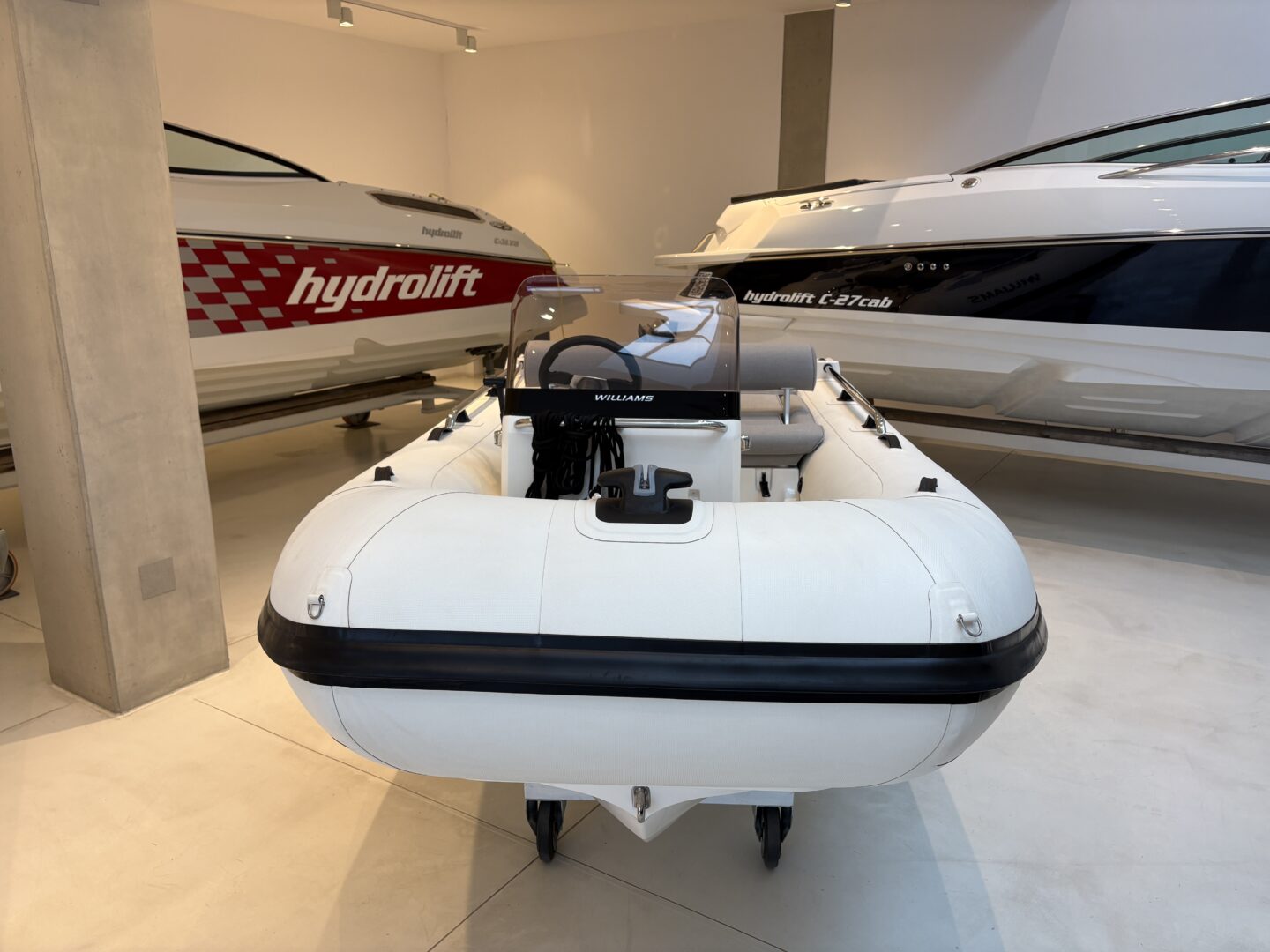 2016 Williams, Import Auf Lager in der EU — Foto 12 z 13