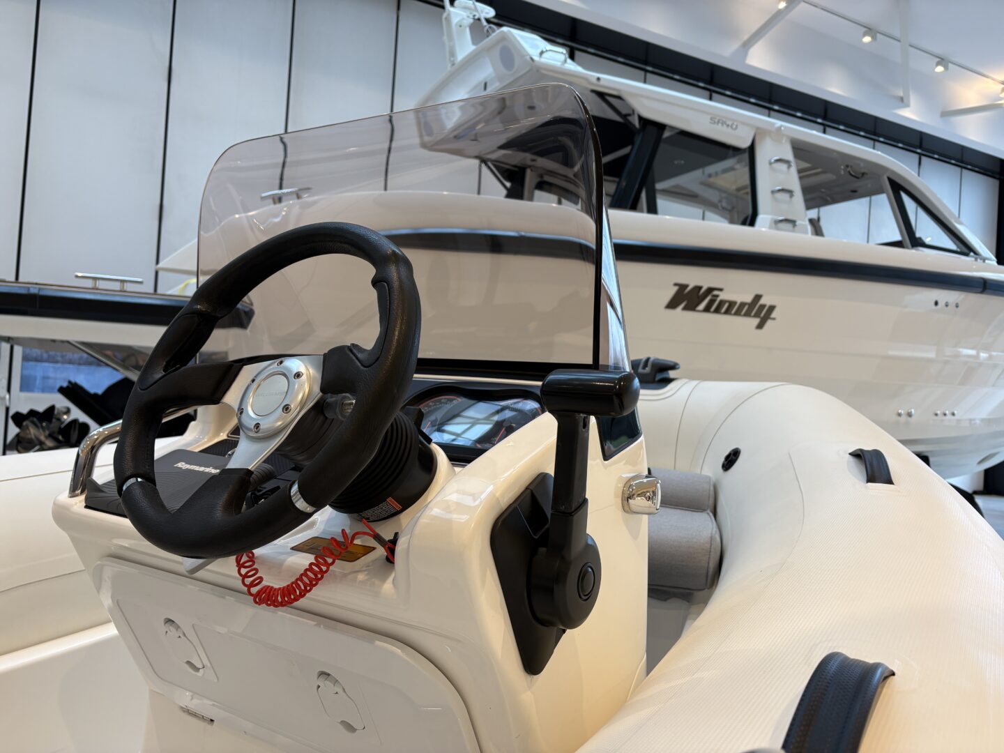 2016 Williams, Import Auf Lager in der EU — Foto 7 z 13