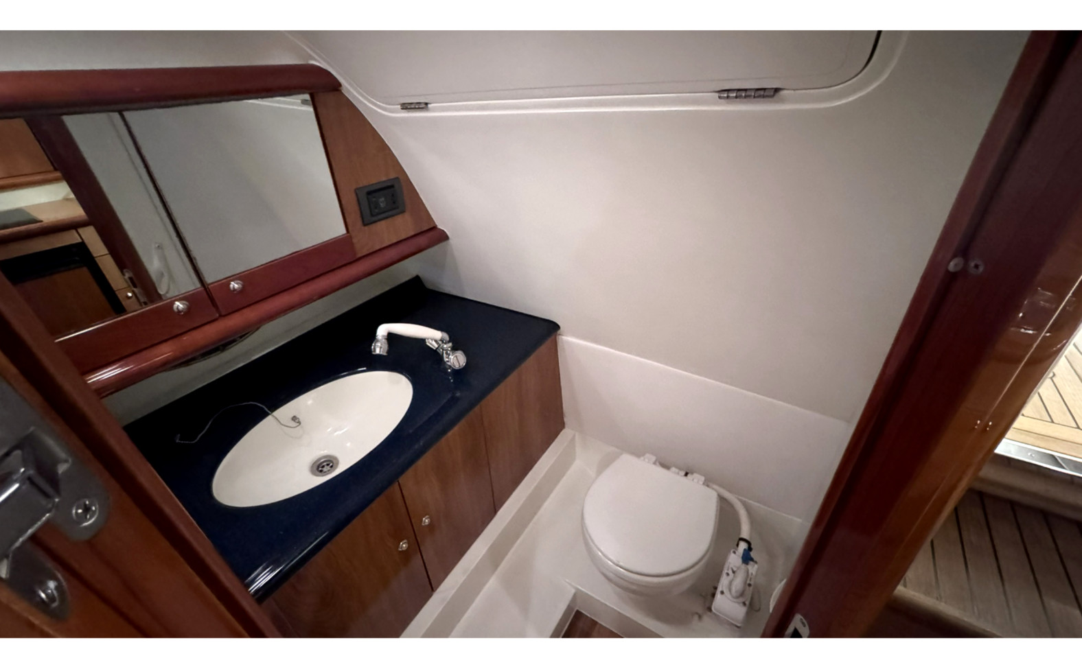 2003 Sunseeker, Import Auf Lager in der EU — Foto 12 z 12