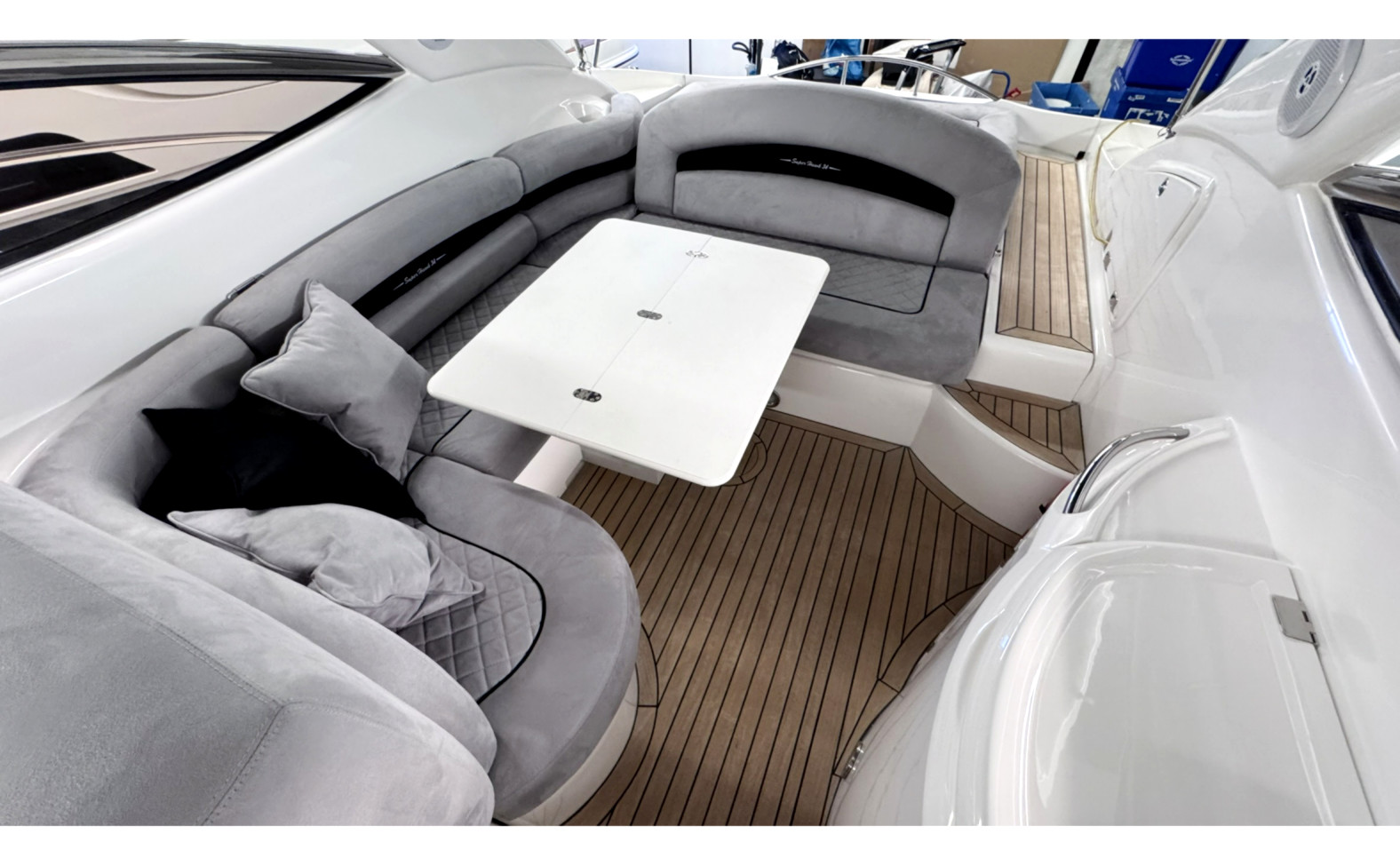 2003 Sunseeker, Import Auf Lager in der EU — Foto 4 z 12