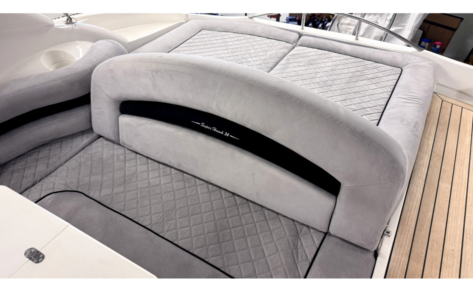 2003 Sunseeker, Import Auf Lager in der EU — Foto 6 z 12