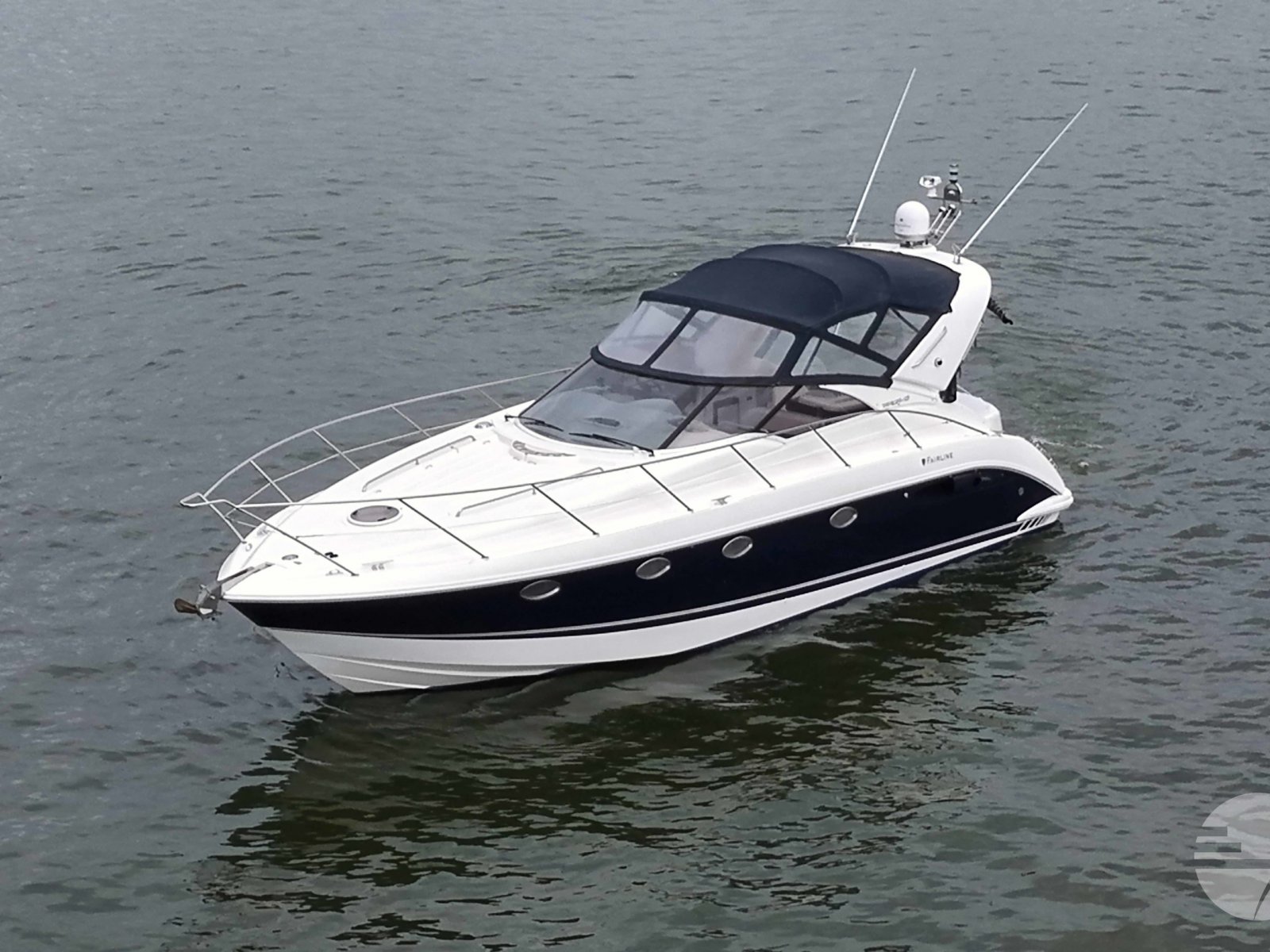 2004 Fairline D6-310 EVC, Import Auf Lager in der EU — Foto 2 z 20
