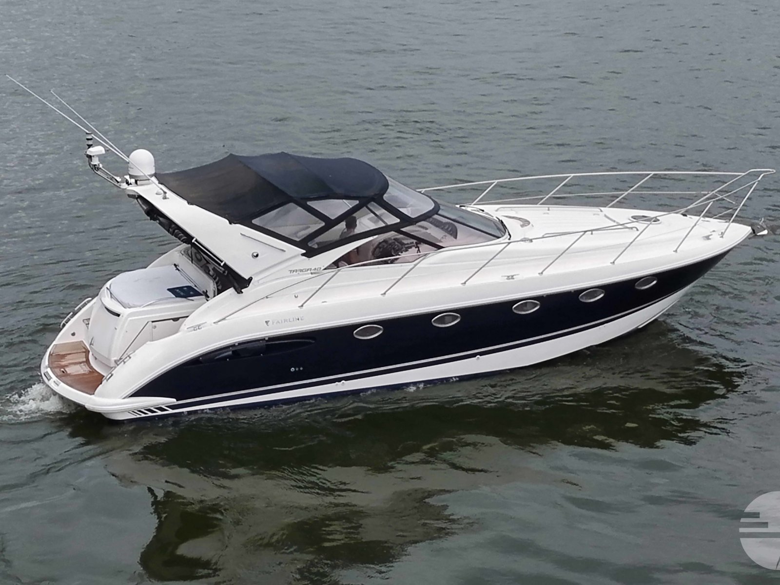 2004 Fairline D6-310 EVC, Import Auf Lager in der EU — Foto 8 z 20